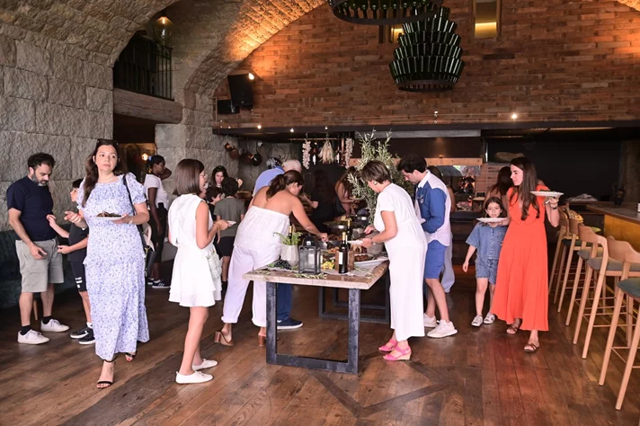 Joyceful Delight at SAYA – Massaya Winery