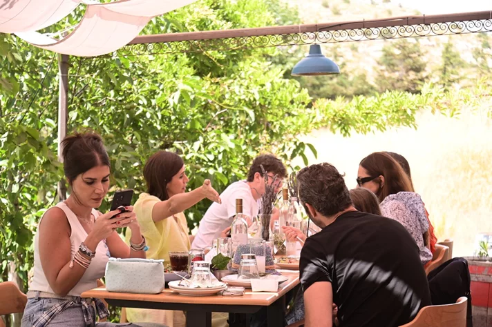 Joyceful Delight at SAYA – Massaya Winery