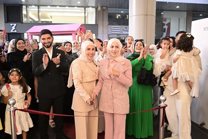 Opening of Sisters Glow