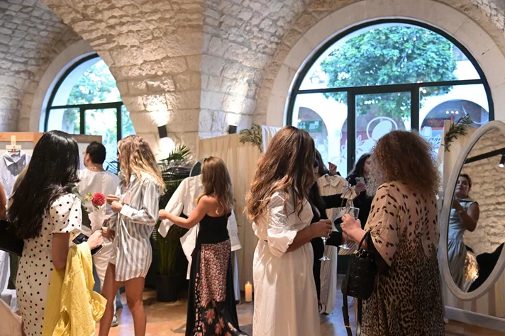 Amiisi Exclusive Pop Up