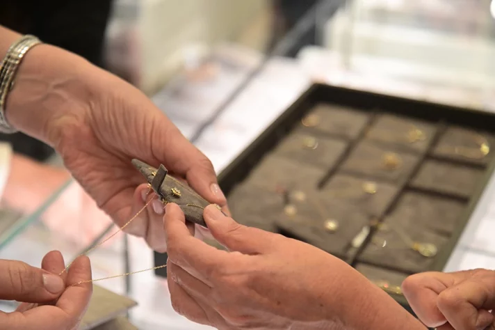 Opening of Hanna Jewelry