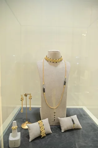 Opening of Hanna Jewelry
