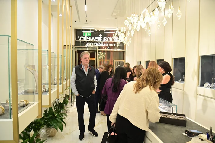 Opening of Hanna Jewelry