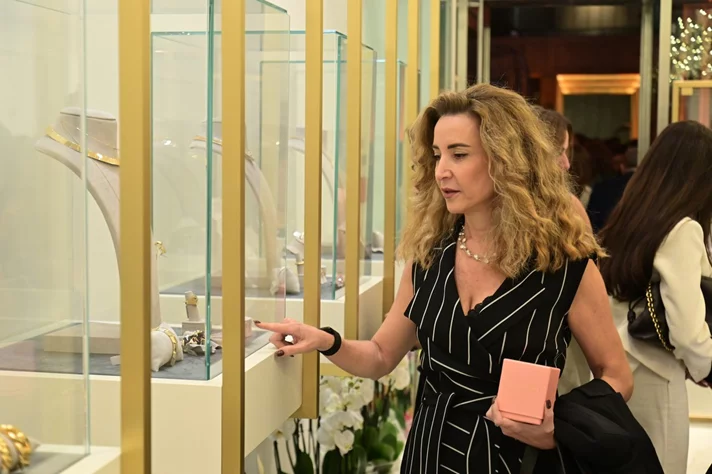 Opening of Hanna Jewelry