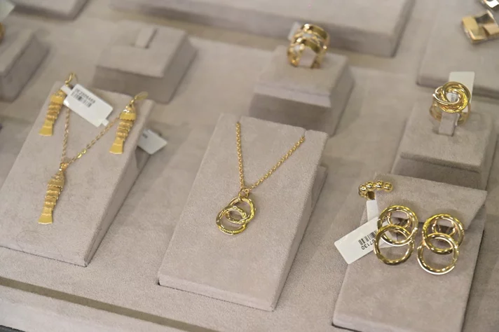 Opening of Hanna Jewelry
