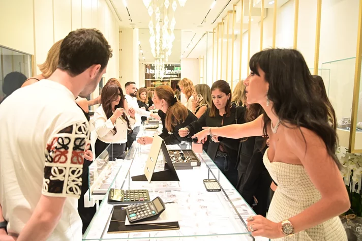 Opening of Hanna Jewelry