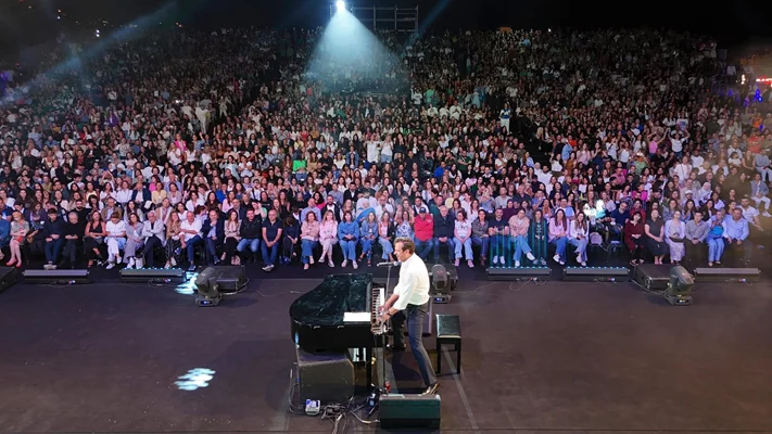 Guy Manoukian at Ehdeniyat Festival