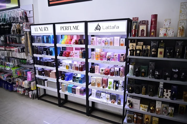 Grand Opening of Lisa Professional