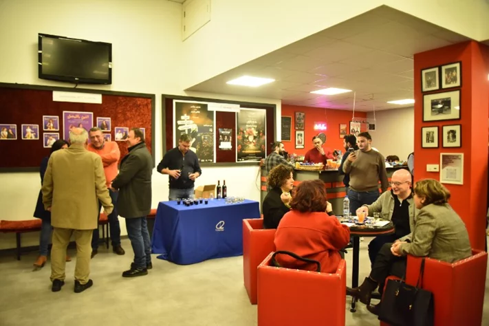 Morphine Play Grand Opening