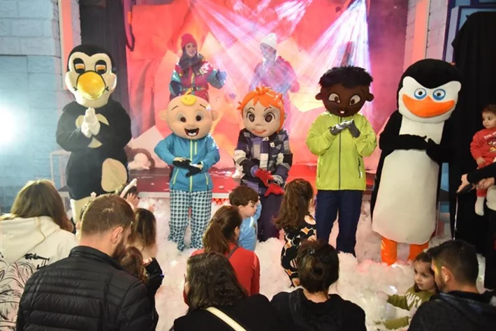 Trip To the North Pole with Cocomelon Family JayJay Cody YoYo