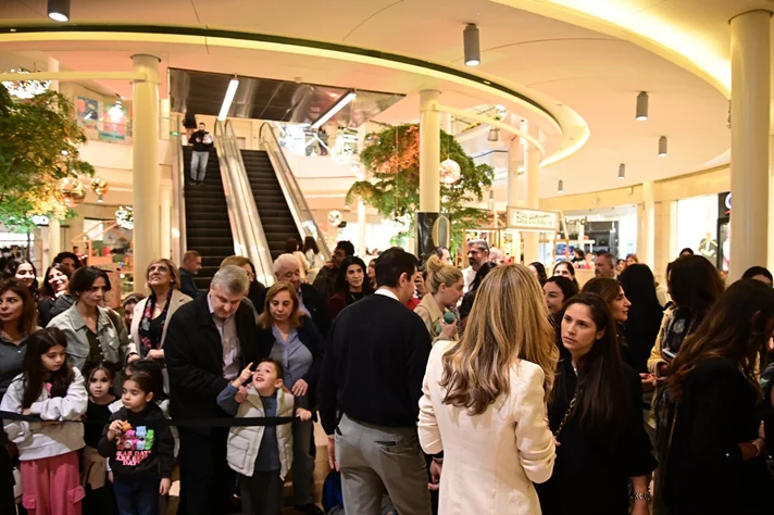 Christmas Tree Lighting at ABC Ashrafieh