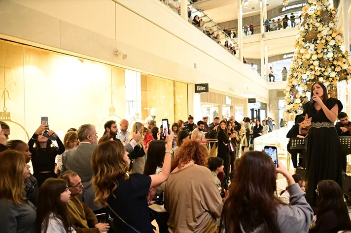 Christmas Tree Lighting at ABC Ashrafieh