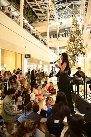 Christmas Tree Lighting at ABC Ashrafieh