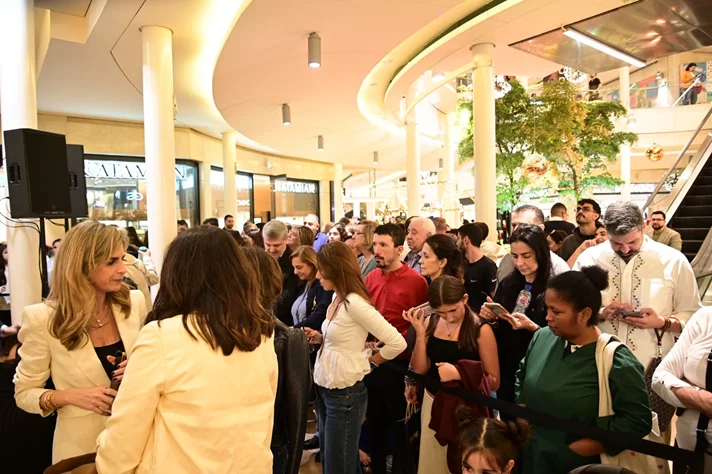 Christmas Tree Lighting at ABC Ashrafieh