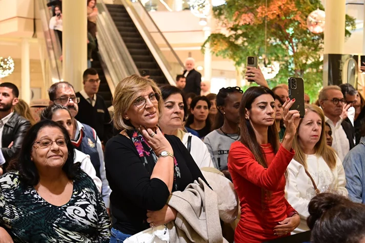 Christmas Tree Lighting at ABC Ashrafieh