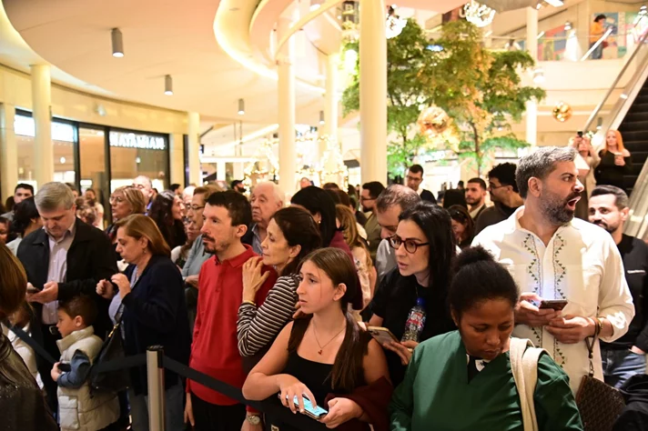 Christmas Tree Lighting at ABC Ashrafieh