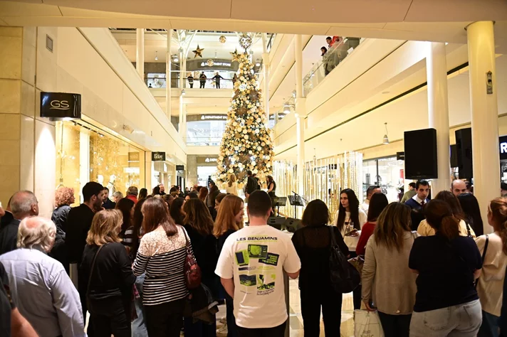 Christmas Tree Lighting at ABC Ashrafieh