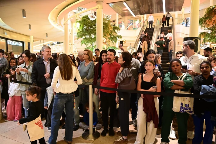 Christmas Tree Lighting at ABC Ashrafieh