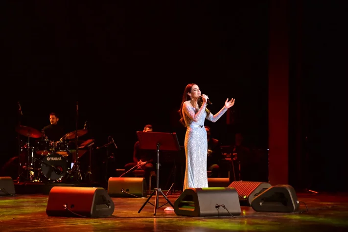 Abeer Nehme at Casino du Liban