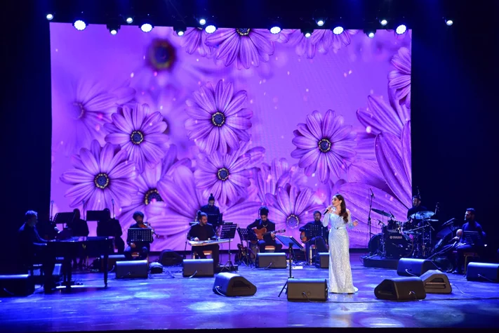 Abeer Nehme at Casino du Liban