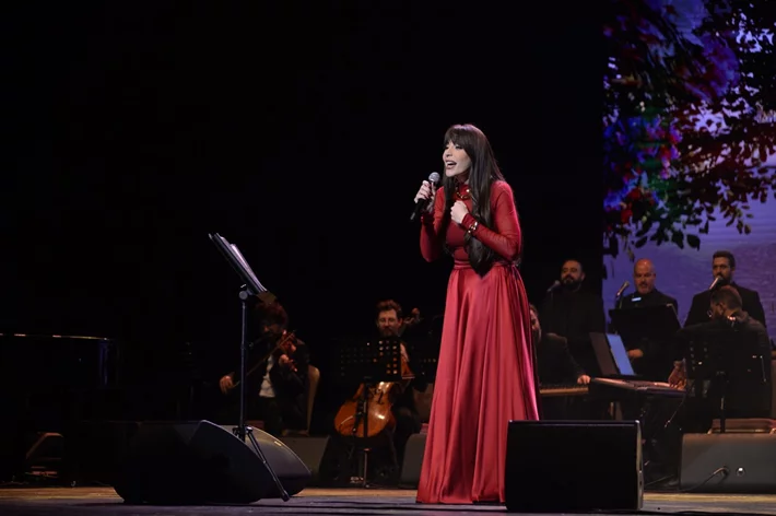 Abeer Nehme at Casino du Liban