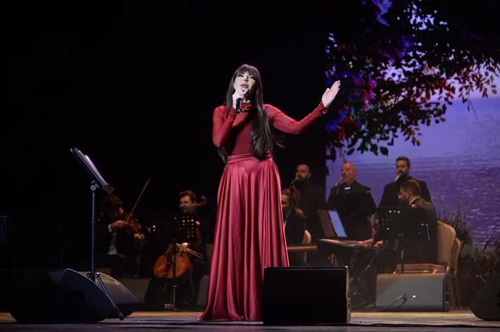 Abeer Nehme at Casino du Liban