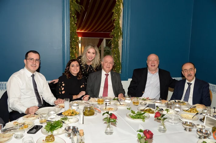 Amana Insurance Christmas Lunch