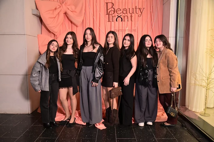 Grand Opening of Beauty Front