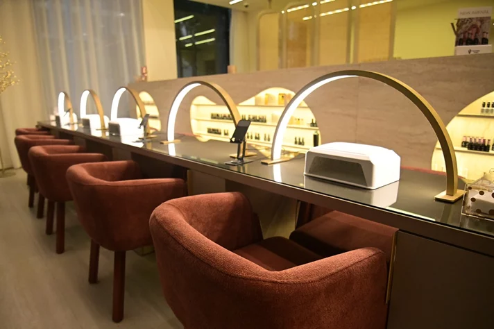 Grand Opening of Beauty Front