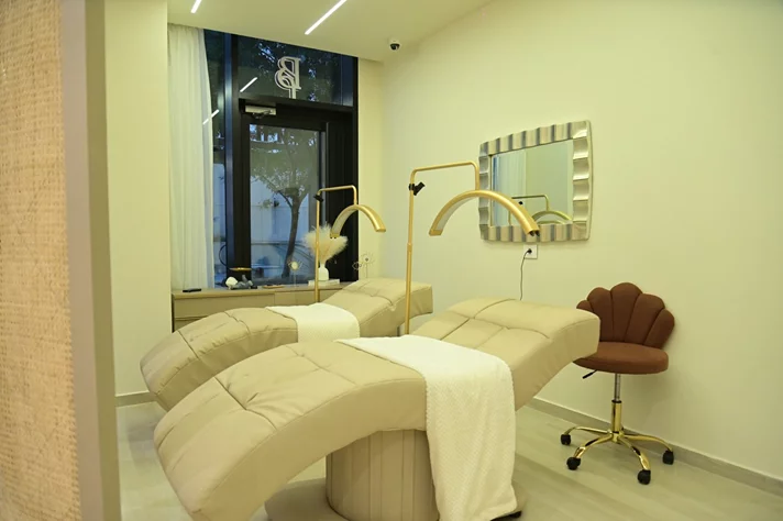 Grand Opening of Beauty Front