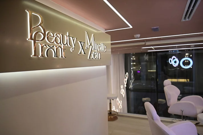 Grand Opening of Beauty Front