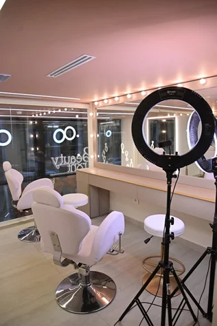 Grand Opening of Beauty Front