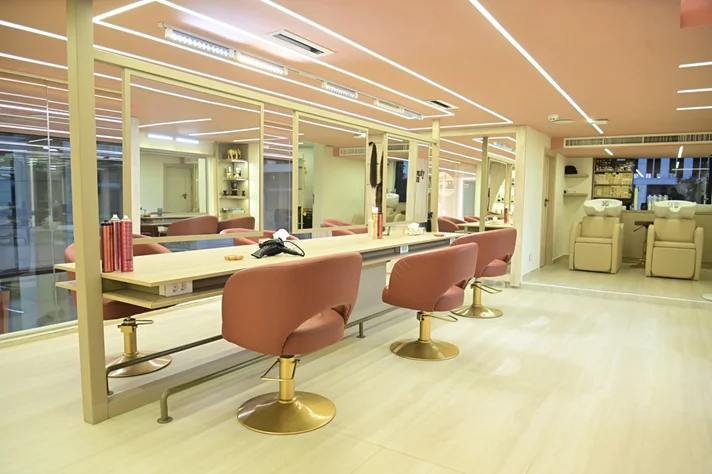 Grand Opening of Beauty Front