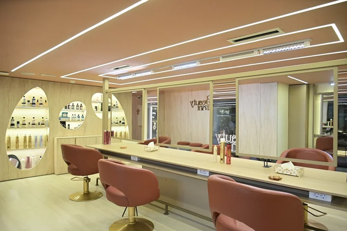 Grand Opening of Beauty Front