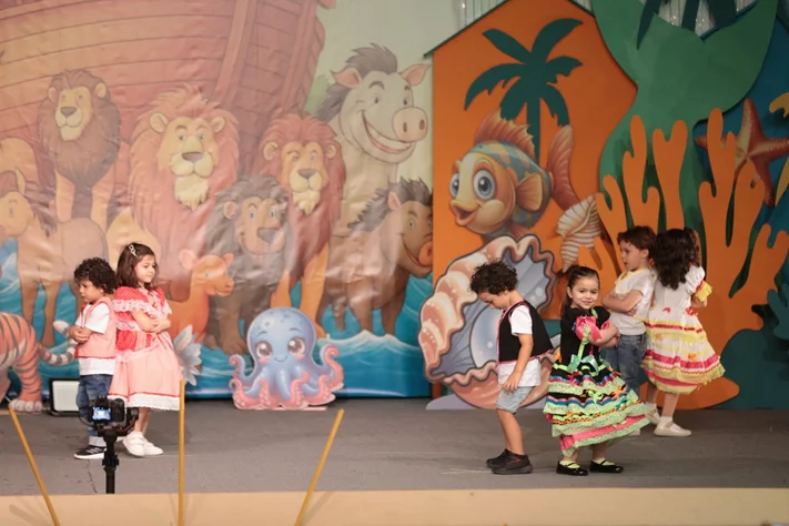 Bebes Calins Graduation 2025