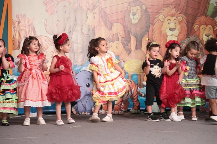 Bebes Calins Graduation 2025