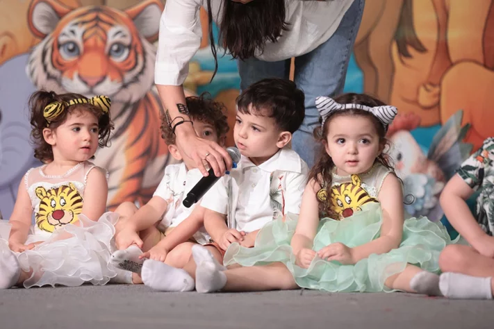 Bebes Calins Graduation 2025