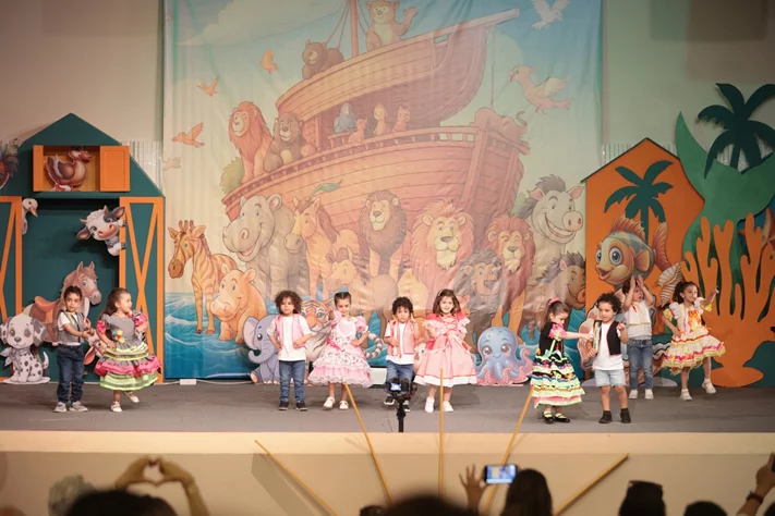 Bebes Calins Graduation 2025