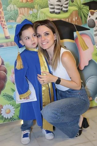 Bebes Calins Graduation 2025