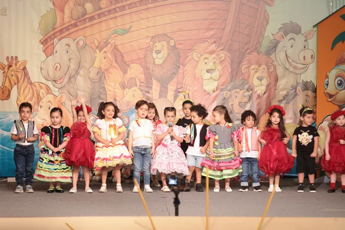 Bebes Calins Graduation 2025