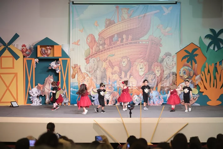 Bebes Calins Graduation 2025
