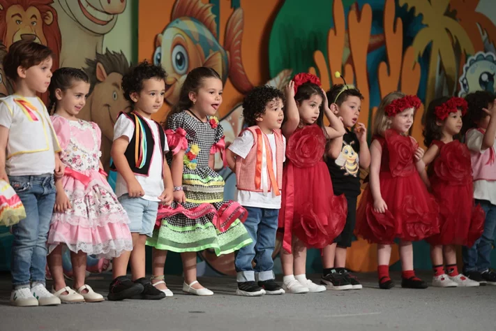 Bebes Calins Graduation 2025