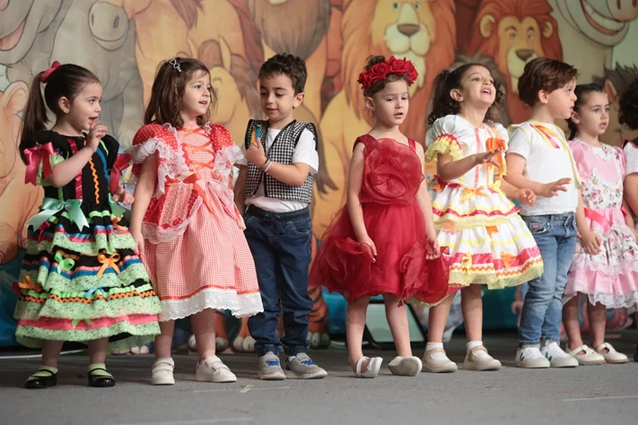 Bebes Calins Graduation 2025