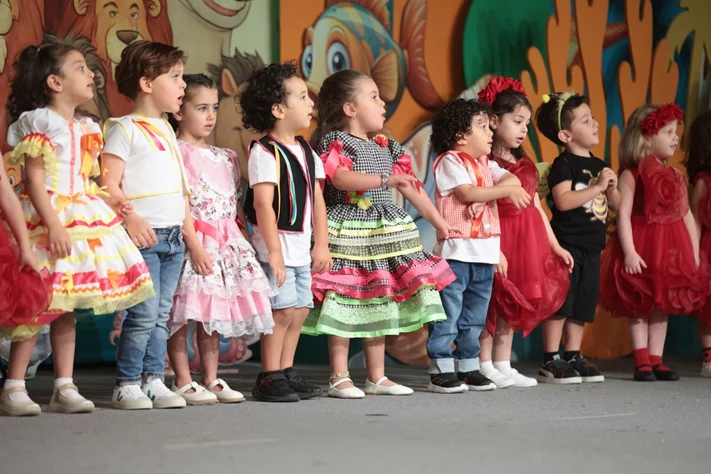 Bebes Calins Graduation 2025
