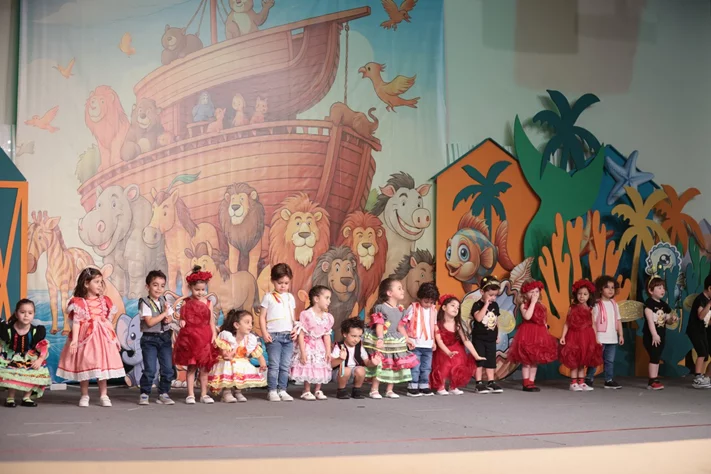 Bebes Calins Graduation 2025