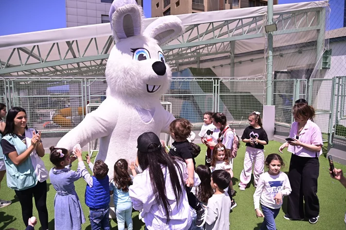 Bebe Sucre Hello Sunshine Event at VOL Playground