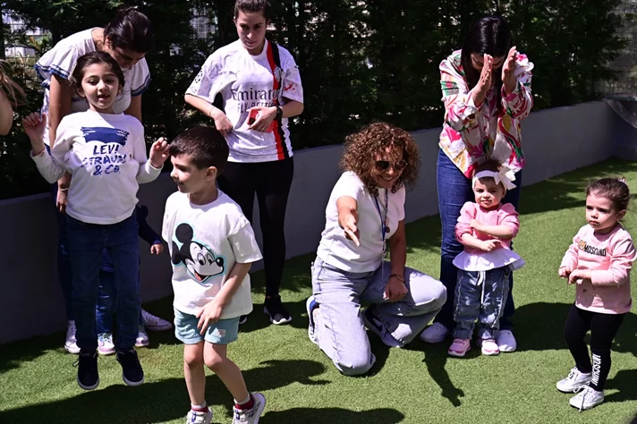 Bebe Sucre Hello Sunshine Event at VOL Playground
