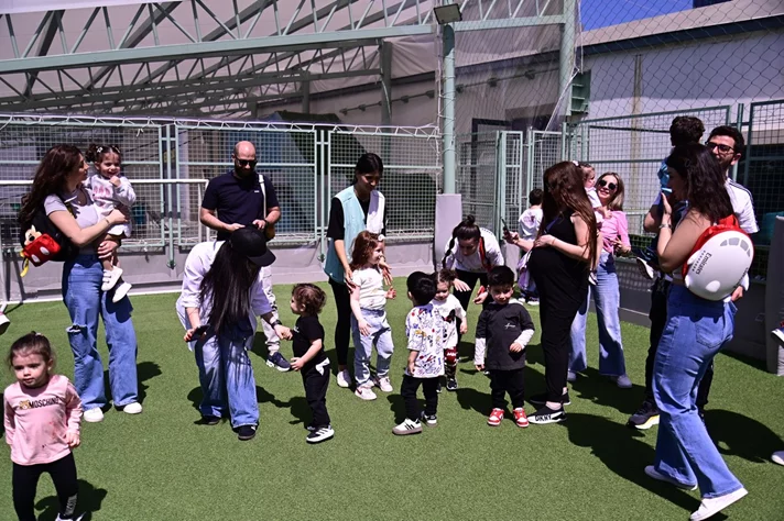 Bebe Sucre Hello Sunshine Event at VOL Playground