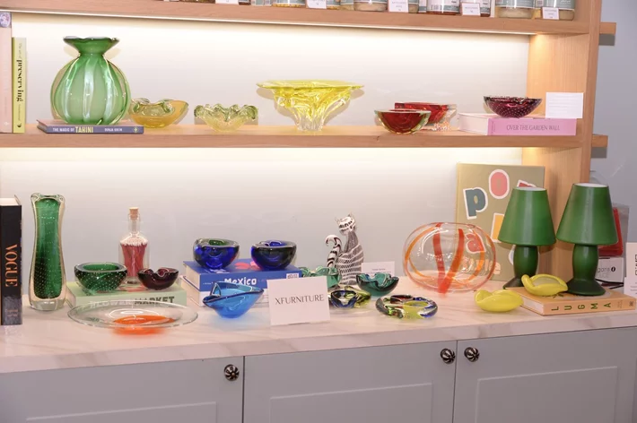 Decorate & Donate at Beit Sara