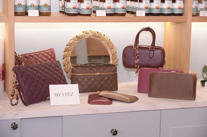 Decorate & Donate at Beit Sara